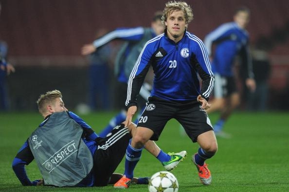 getty_pukkiteemu20121201