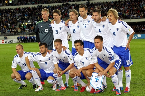 t_joukkuehuuhkajat2012