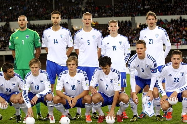 t_joukkuehuuhkajat2012b