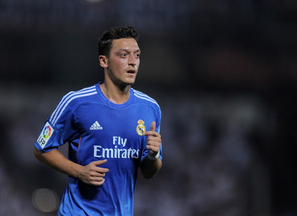 getty_ozilmesut2013