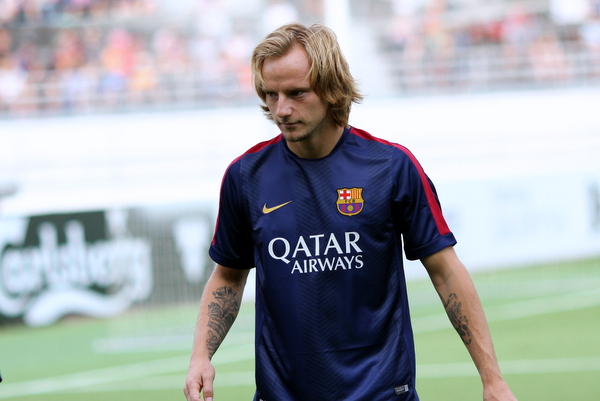 ii_hjkbarca2014rakiticivan