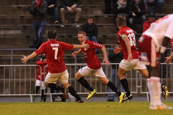t_peltoneneerosotkakallehifk2014