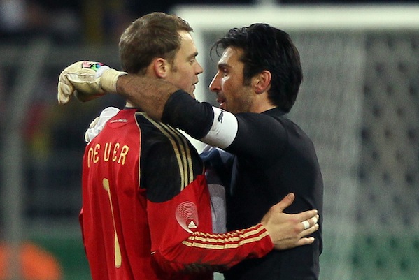 getty_neuerbuffon20110209