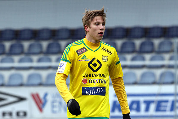 t_IlvesAla-MyllymakiLauri2015b