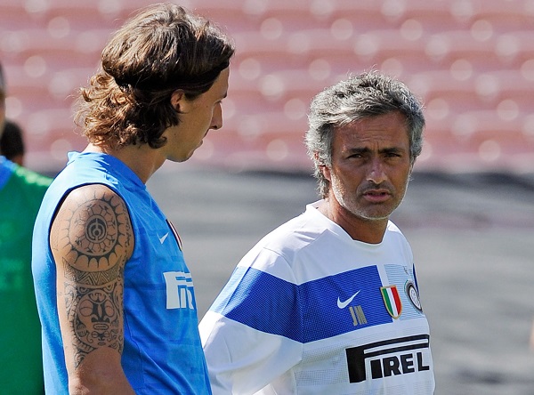 getty_ibrahimovics_mourinho_2009
