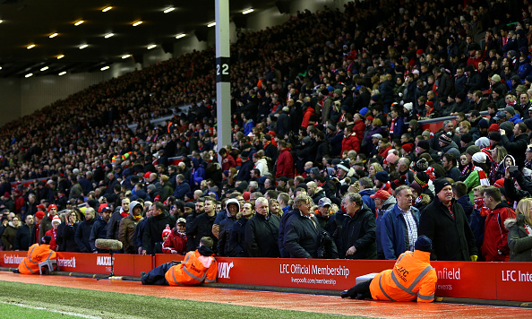 getty_liverpoolprotesti20160206