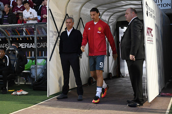 getty_mourinhojoseibrahimoviczlatan20160921