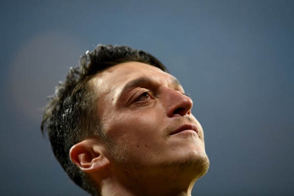 getty_ozilmesutarsenal20170215