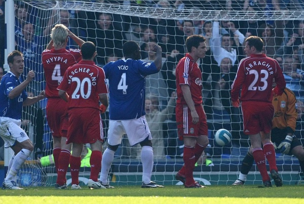 getty_hyypiasamiliverpool20071020