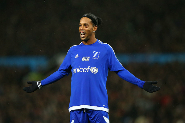 getty_ronaldinho20161117