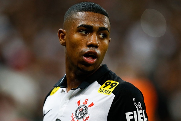 Corinthians v Goias – Brasileirao Series A 2015