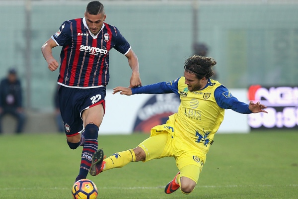 FC Crotone v AC ChievoVerona – Serie A