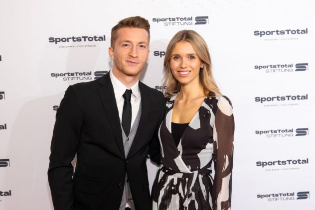 SportsTotal Christmas Party In Cologne