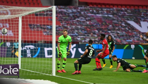 Bayer 04 Leverkusen v VfL Wolfsburg – Bundesliga