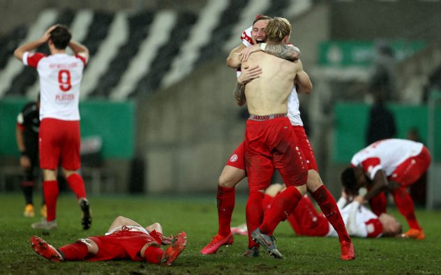 Rot-Weiss Essen v Bayer Leverkusen – DFB Cup: Round Of Sixteen