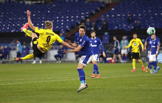 FC Schalke 04 v Borussia Dortmund – Bundesliga