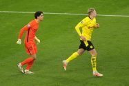 Borussia Dortmund v Sevilla FC  – UEFA Champions League Round Of 16 Leg Two