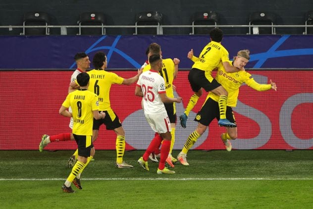 Borussia Dortmund v Sevilla FC  – UEFA Champions League Round Of 16 Leg Two
