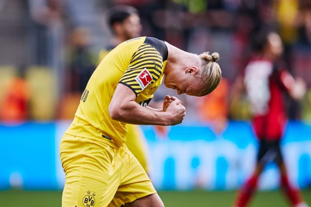 Bayer 04 Leverkusen v Borussia Dortmund – Bundesliga