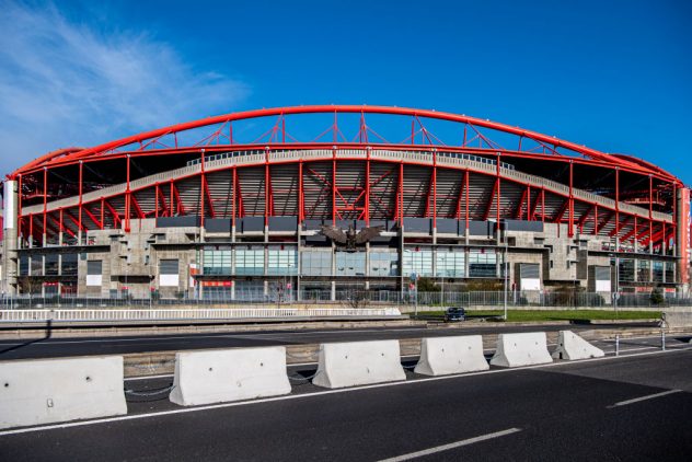 SL Benfica v AFC Ajax: Round Of Sixteen Leg One – UEFA Champions League